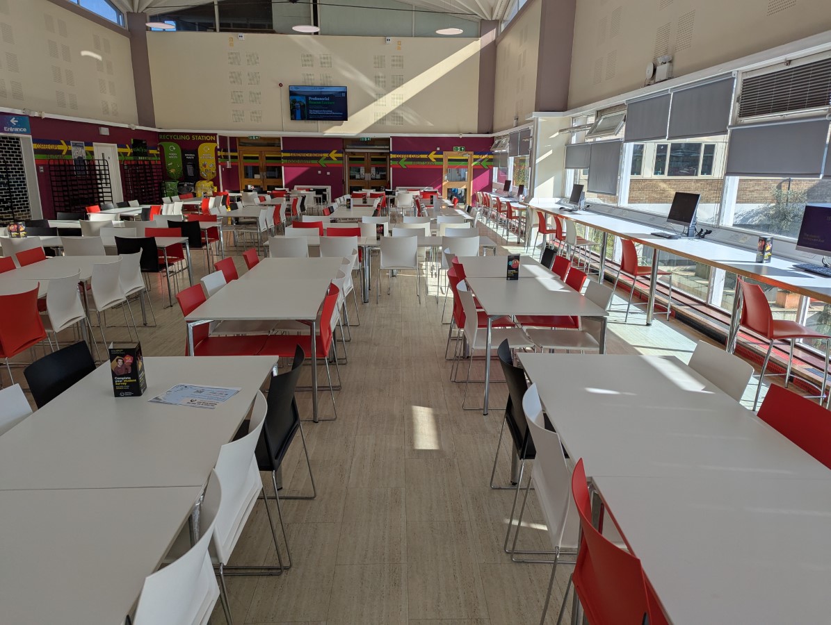 Food Court