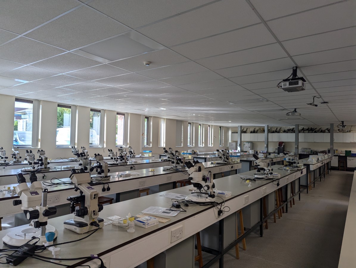 BL130/1 - Teaching Lab