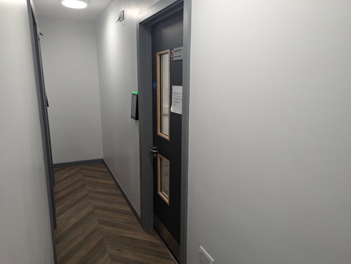 SS58-2003 - Teaching Room