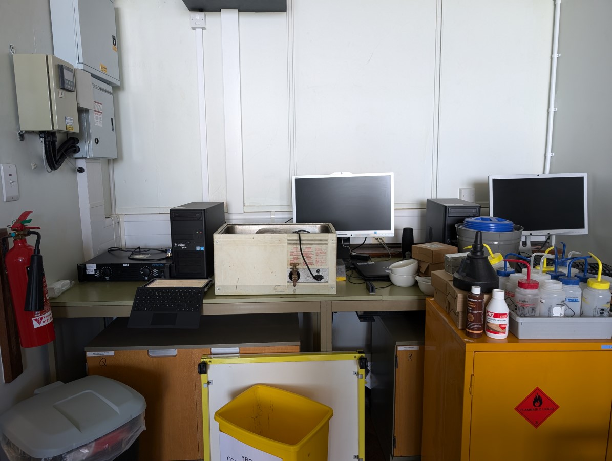 PH207 - Teaching Lab