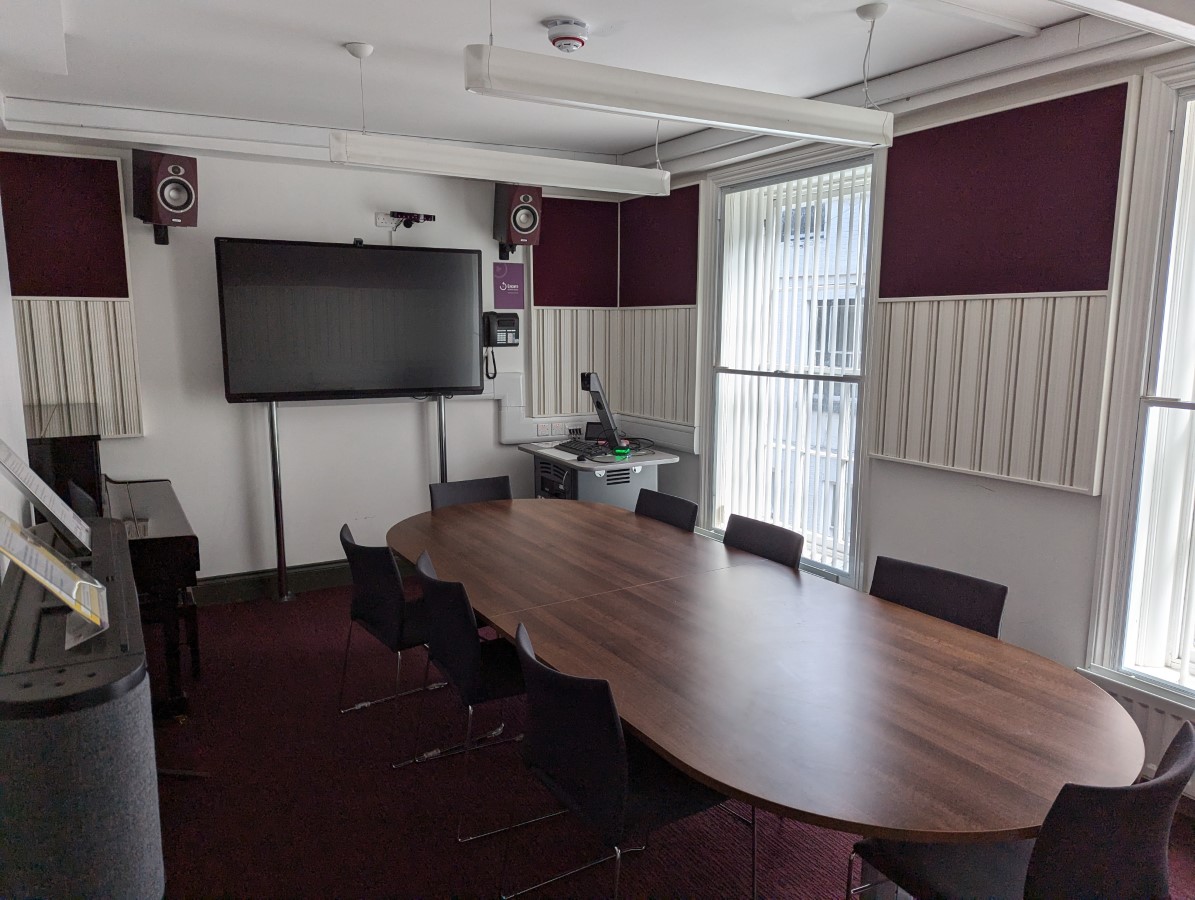 MU106 - Teaching Room